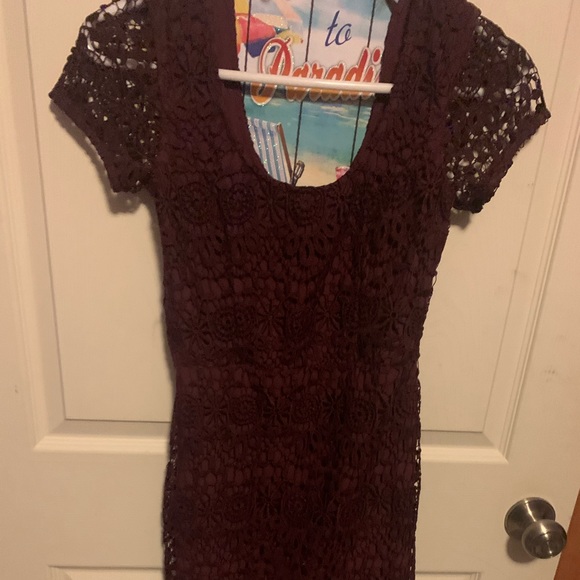 XS Hollister Dress - Picture 2 of 4